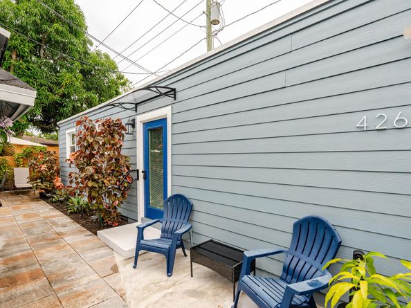 424 Malverne Road, West Palm Beach FL 33405