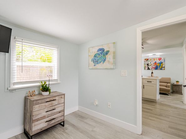 424 Malverne Road, West Palm Beach FL 33405