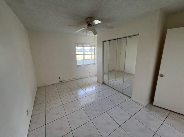 244 Burgundy F, Delray Beach FL 33484
