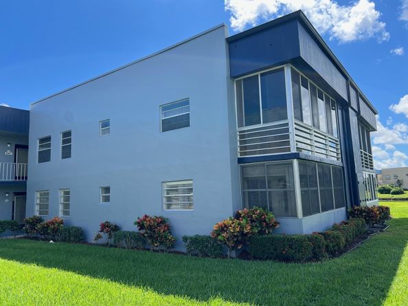 244 Burgundy F, Delray Beach FL 33484