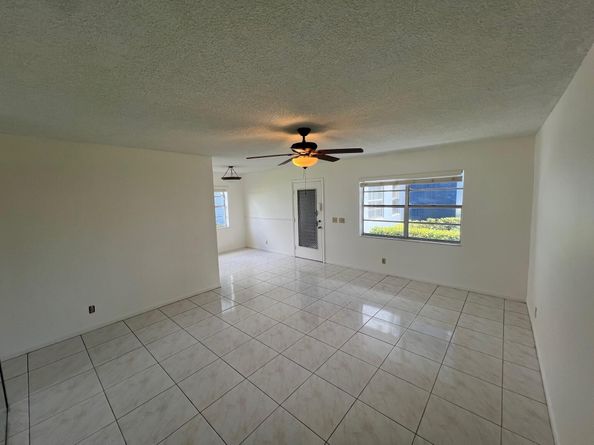 244 Burgundy F, Delray Beach FL 33484