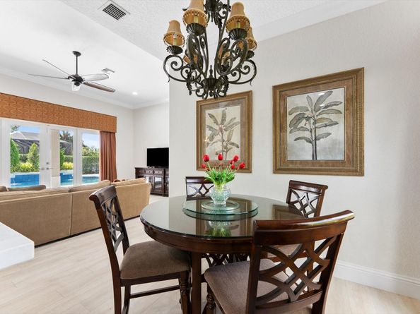 6895 NW 108th Ave, Parkland FL 33076