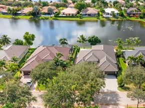 6895 NW 108th Ave, Parkland FL 33076