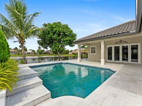 6895 NW 108th Ave, Parkland FL 33076