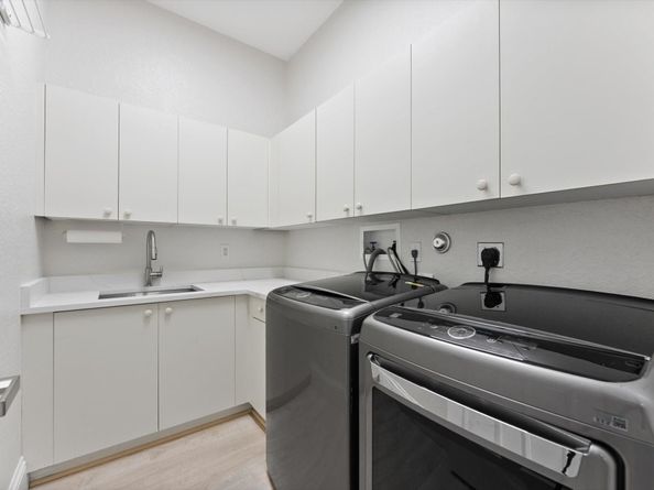 6895 NW 108th Ave, Parkland FL 33076