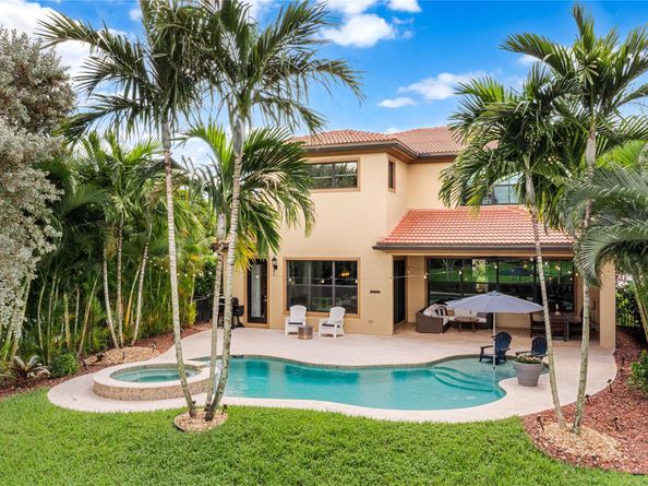 11315 E Watercrest Cir, Parkland FL 33076