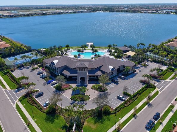 11315 E Watercrest Cir, Parkland FL 33076