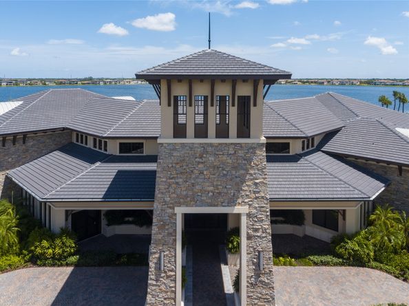 11315 E Watercrest Cir, Parkland FL 33076