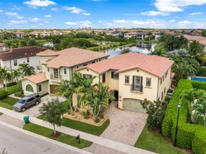 11315 E Watercrest Cir, Parkland FL 33076