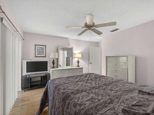 2641 Gately Drive W 102, West Palm Beach FL 33415