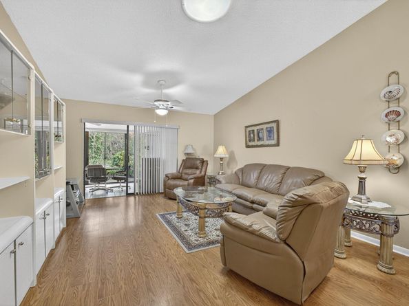 2641 Gately Drive W 102, West Palm Beach FL 33415