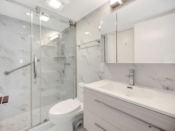 540 Brickell Key Drive 919, Miami FL 33131