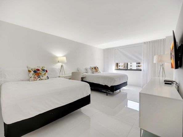 540 Brickell Key Drive 919, Miami FL 33131