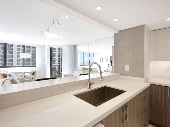 540 Brickell Key Drive 919, Miami FL 33131