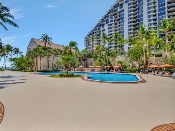 540 Brickell Key Drive 919, Miami FL 33131
