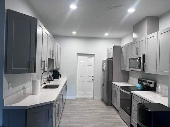 167 SW 3rd St, Deerfield Beach FL 33441
