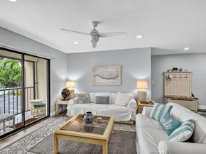 813 Sky Pine Way D2, Greenacres FL 33415