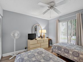 813 Sky Pine Way D2, Greenacres FL 33415