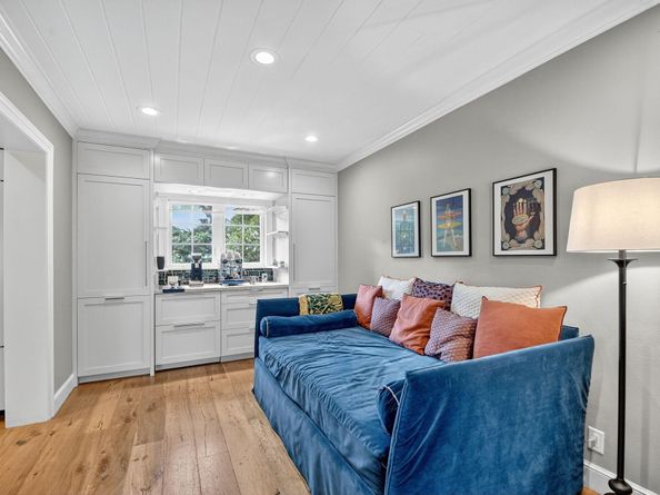 1103 NW 6th Avenue, Delray Beach FL 33444