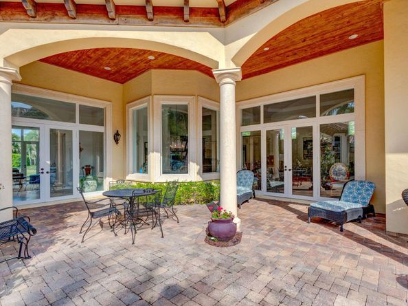 11264 Isle Brook Court, Wellington FL 33414