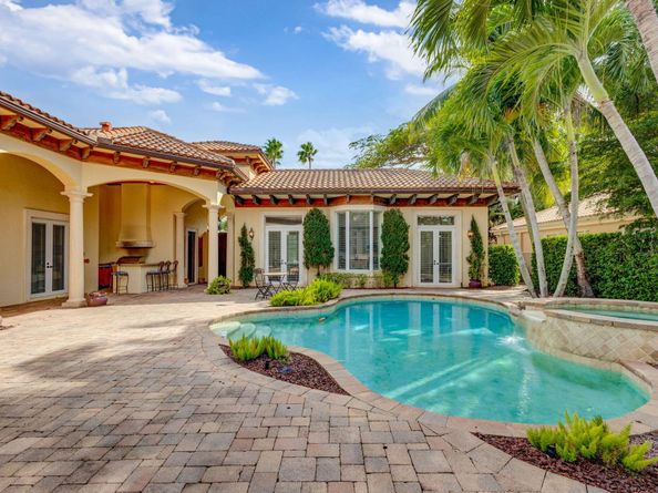 11264 Isle Brook Court, Wellington FL 33414