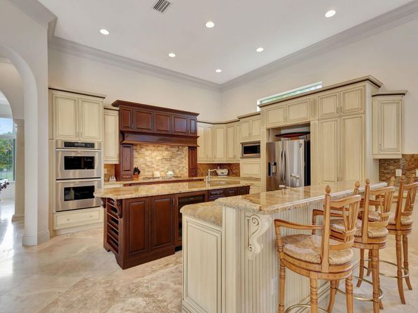 11264 Isle Brook Court, Wellington FL 33414