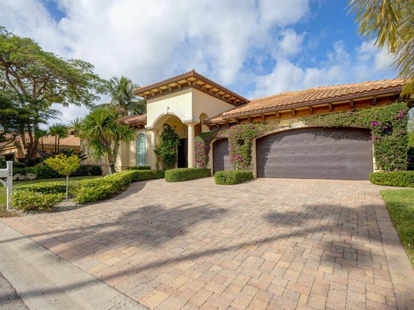 11264 Isle Brook Court, Wellington FL 33414