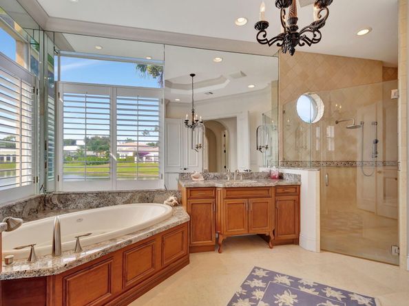 11264 Isle Brook Court, Wellington FL 33414