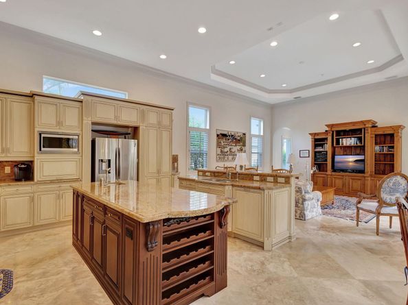 11264 Isle Brook Court, Wellington FL 33414