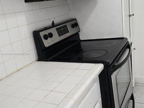 1885 NE 121st Street 17, North Miami FL 33181