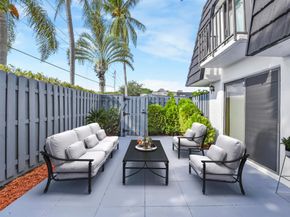 102 Woodland Road, Palm Springs FL 33461