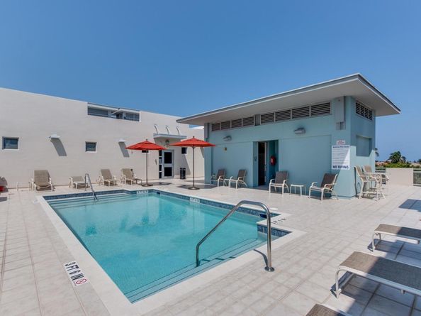 335 SE 6th Avenue 304, Delray Beach FL 33483