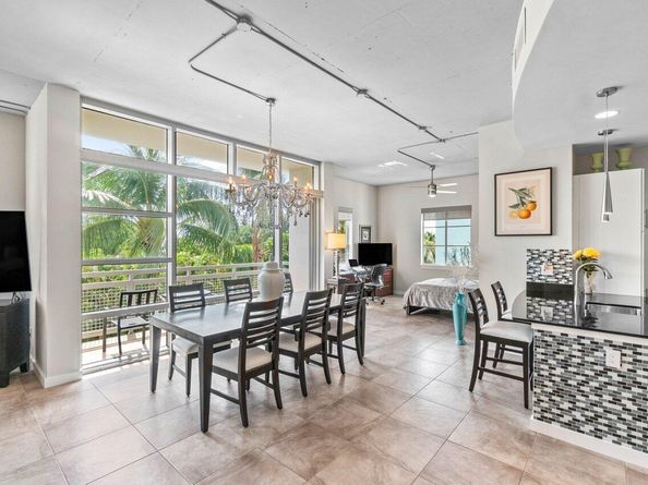 335 SE 6th Avenue 304, Delray Beach FL 33483