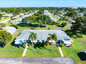 902 South Drive D, Delray Beach FL 33445