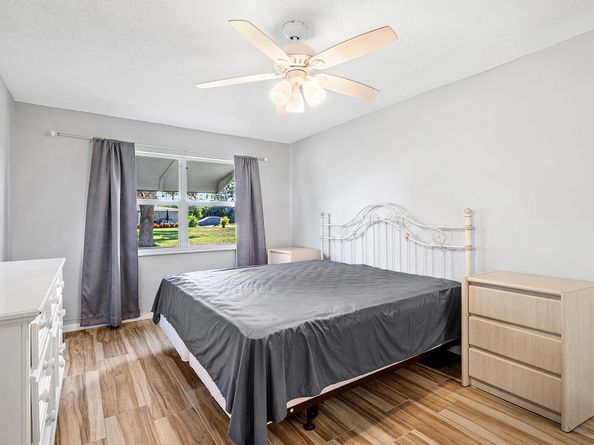 902 South Drive D, Delray Beach FL 33445