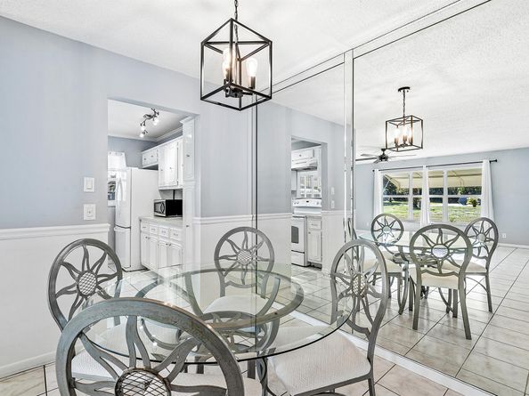 902 South Drive D, Delray Beach FL 33445