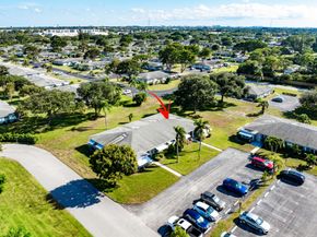 902 South Drive D, Delray Beach FL 33445