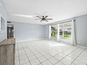 902 South Drive D, Delray Beach FL 33445