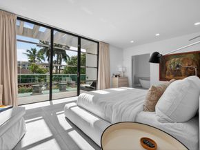 423 Chilean Avenue 423, Palm Beach FL 33480