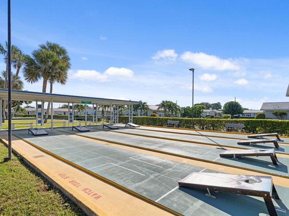 816 SW 18th Court, Boynton Beach FL 33426