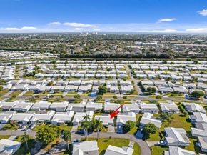 816 SW 18th Court, Boynton Beach FL 33426
