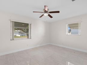 816 SW 18th Court, Boynton Beach FL 33426