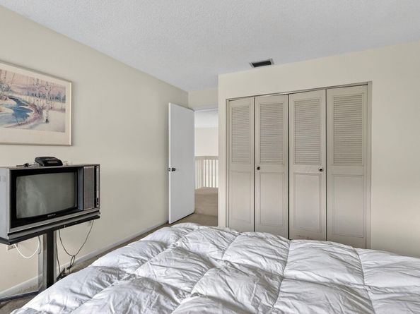 17349 NW 62nd Place, Hialeah FL 33015