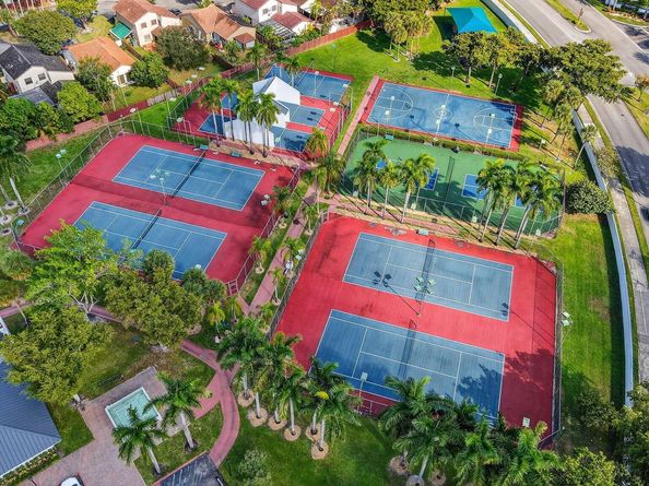 17349 NW 62nd Place, Hialeah FL 33015