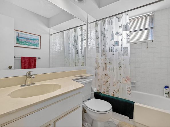 17349 NW 62nd Place, Hialeah FL 33015