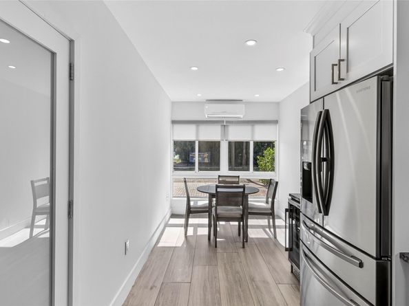 1763 NE 15th St, Fort Lauderdale FL 33304