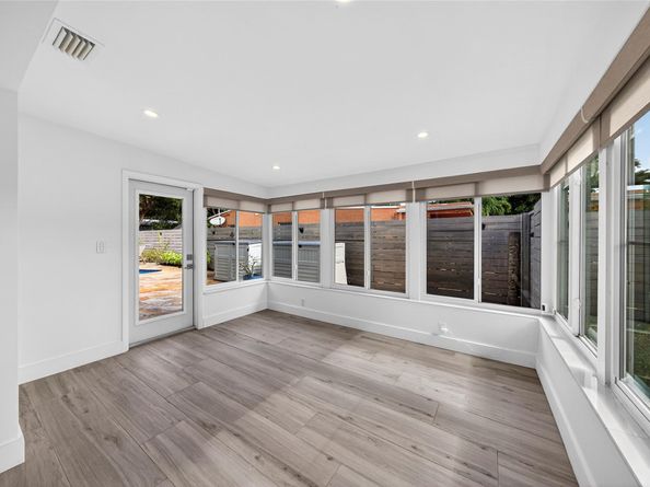 1763 NE 15th St, Fort Lauderdale FL 33304