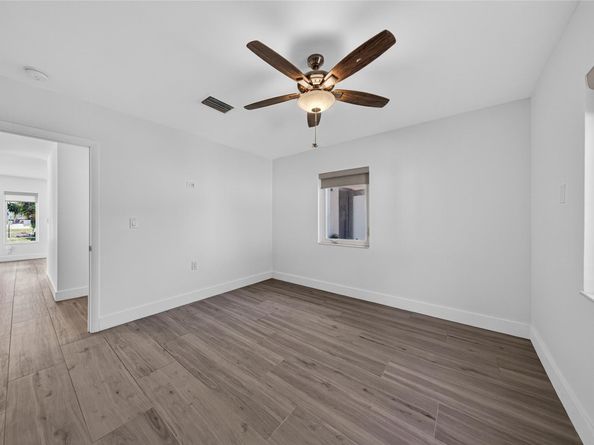 1763 NE 15th St, Fort Lauderdale FL 33304