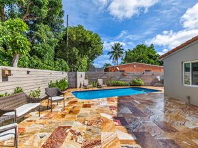 1763 NE 15th St, Fort Lauderdale FL 33304