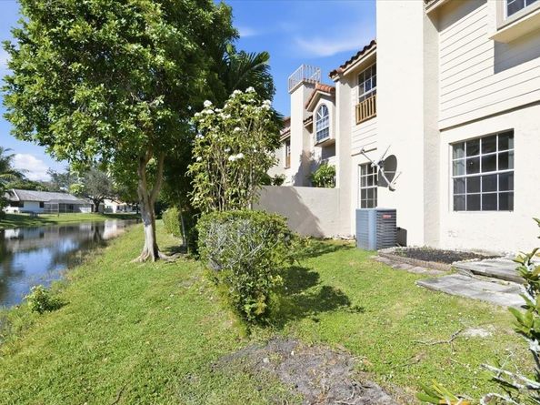 10856 Cypress Glen Dr 10856, Coral Springs FL 33071